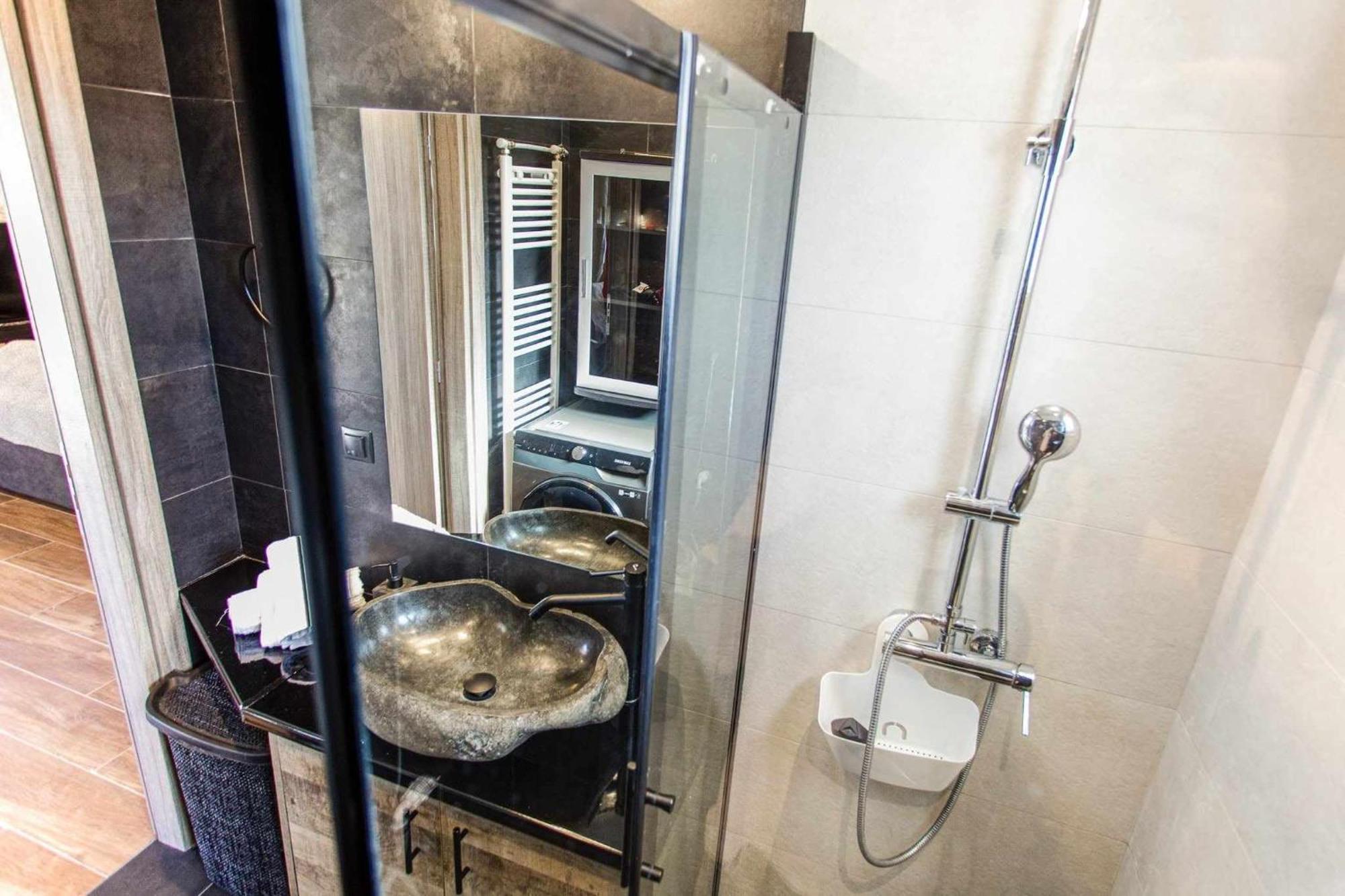 Infinity Blue Apartment Agni Luaran gambar